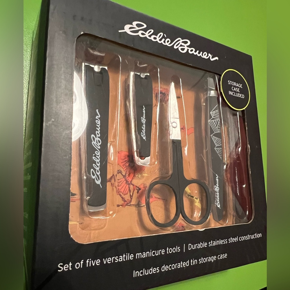 Manicure EDDIE BAUER 5pc tool set in tin box stainless steel new nail care
